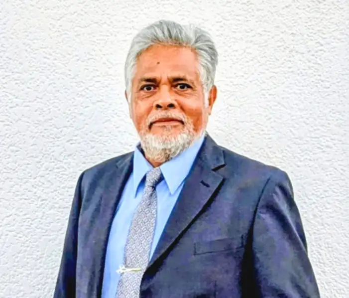 Hugo Santiago